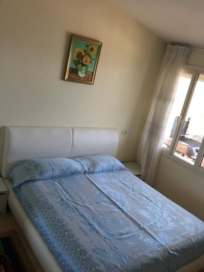 Amphora Apartment Вльора Екстер'єр фото